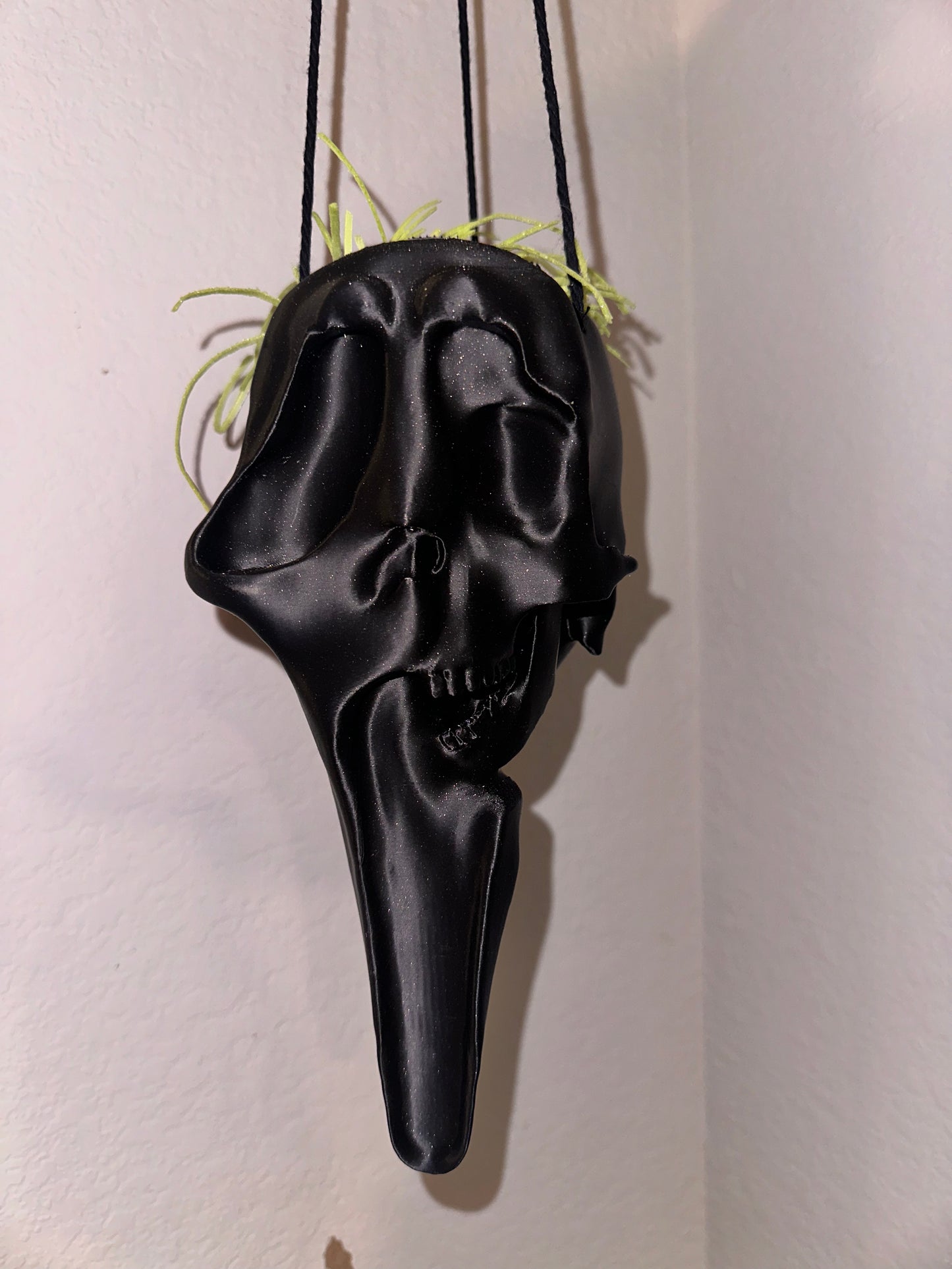 Ghostface skull planter