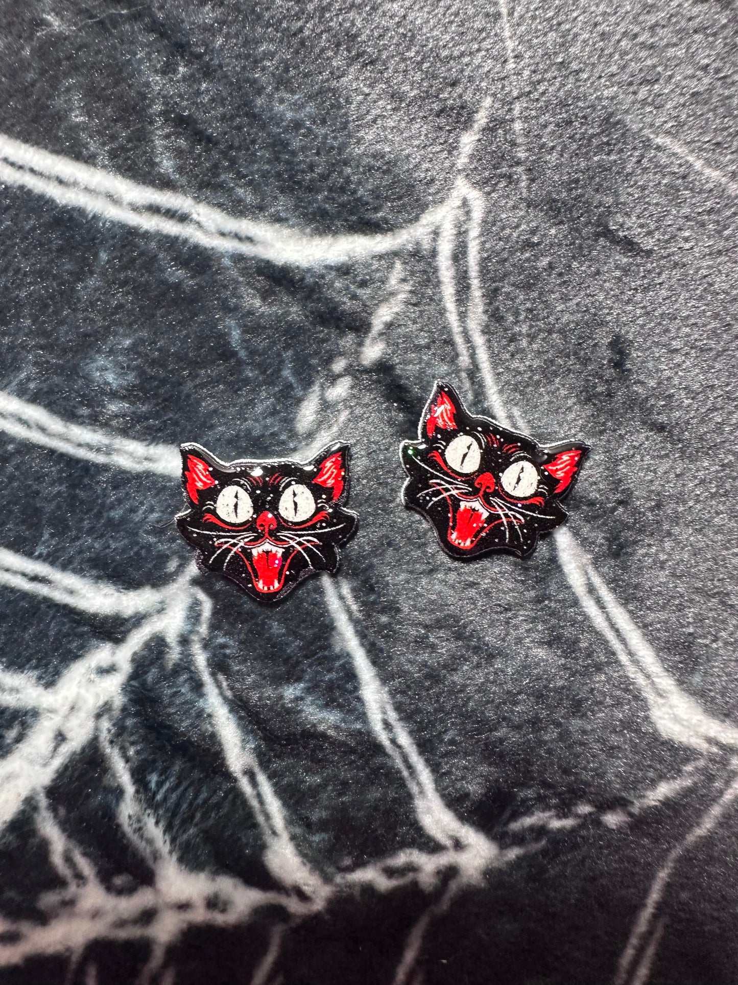 Vintage Retro Cat stud earrings