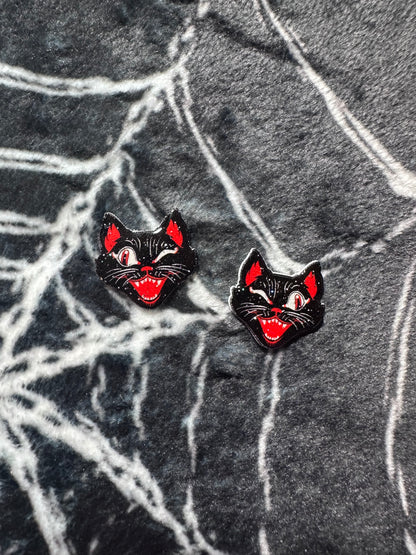 Vintage Retro Cat stud earrings