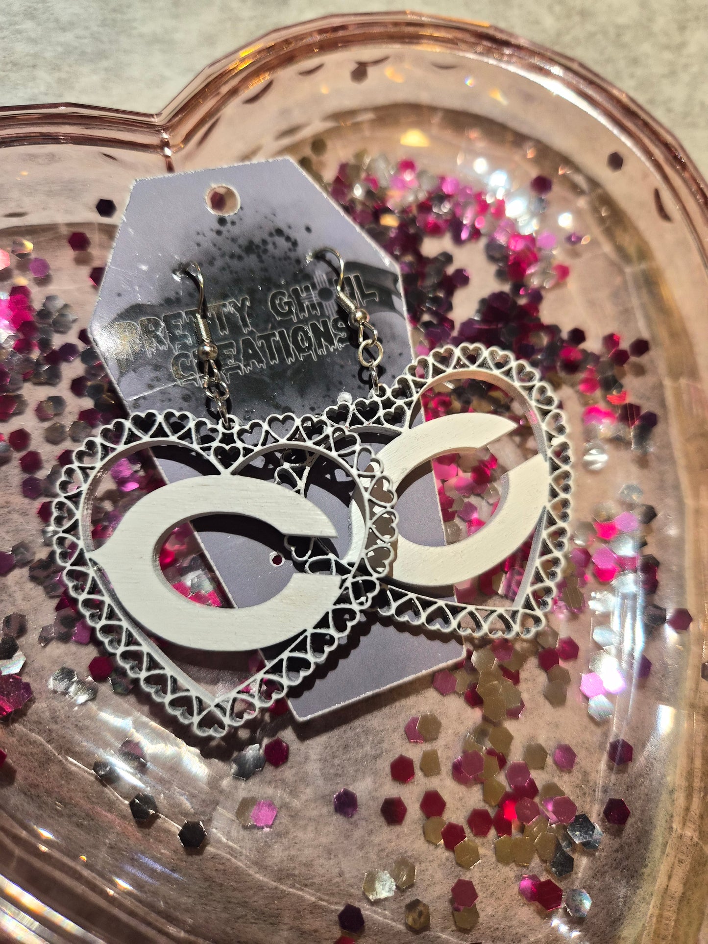 Cavemen heart earrings